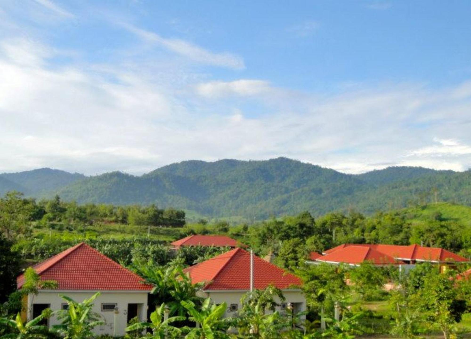 Memoria Palace & Resort Pailin Exterior photo
